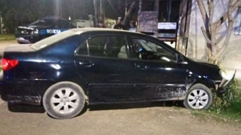El detenido es un oficial de la Policía Bonaerense que fue desafectado de la fuerza. Foto @juancaimpacto.