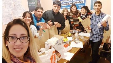 CUMPLIR. La randazzista Domínguez, poniendo a punto el equipo. .