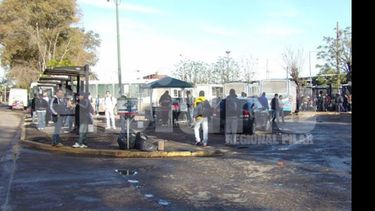 CAOS. La estación de Pilar se volvió un lugar incómodo aunque necesario..