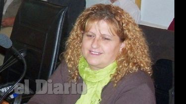 La ahora macrista Silvana Aguilar, acusó al oficialismo de abandonar a vecinos de una localidad..
