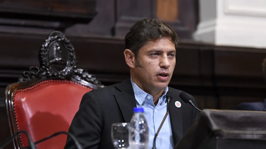 Axel Kicillof decidió frenar el aumento de las patentes para el mes de mayo.
