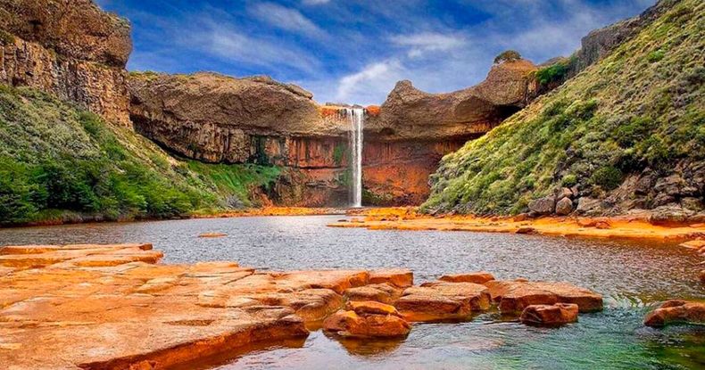 Una cascada oculta en la Patagonia es única en el mundo. (Cadena3)..jpeg