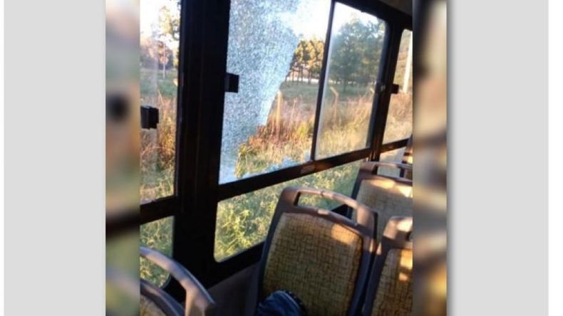Una mujer resultó herida por el ataque en la mañana de ayer. .