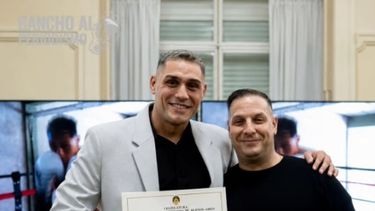Yamil Peralta agradecido: por creer en mí y reconocer mi trayectoria eneste deporte que tanto amo” Yamil Peralta agradecido: por creer en mí y reconocer mi trayectoria eneste deporte que tanto amo”