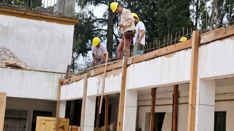 TRABAJOS. Pablo Donoso muestra en redes sociales las obras de verano..