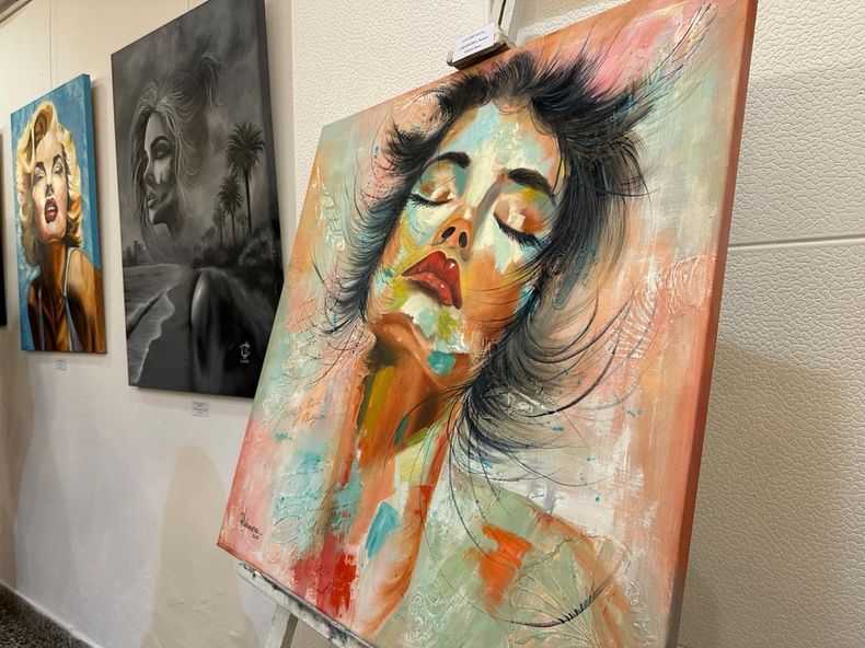 Más de 40 obras componen la Muestra de Arte 2025 de la Asociación Italiana.