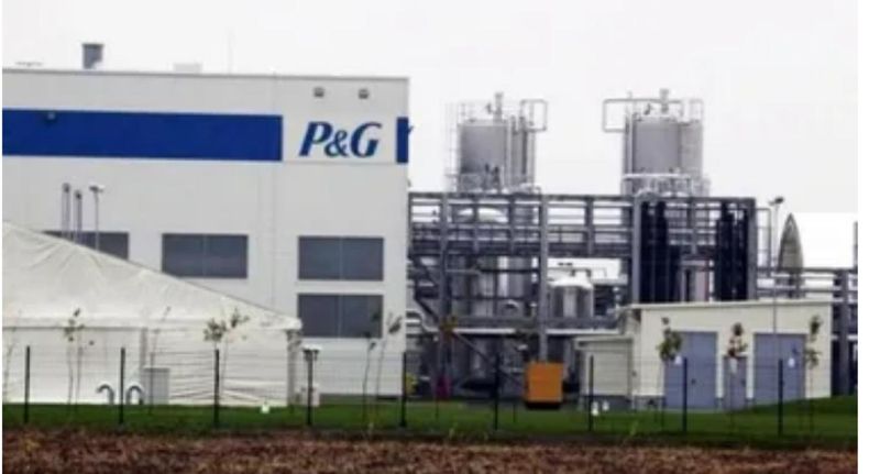 La venta de dos de las marcas más icónicas desarrolladas por P&G está pausado debido a un conflicto con 400 trabajadores.&nbsp;