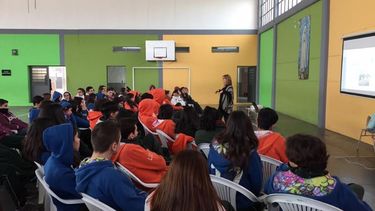 charlas a alumnos secundarios sobre ofertas en educacion superior