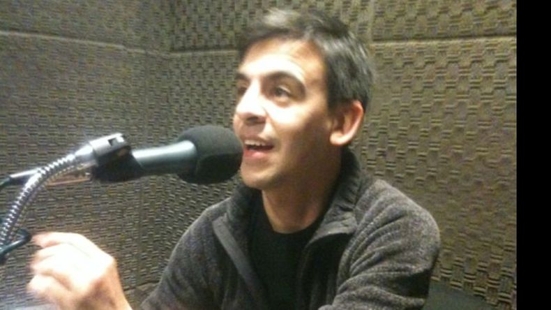 Sacó chispas. El guitarrista Juan Pablo Ferreyra estuvo de invitado en el programa “Es lo que hay” (viernes de 20 a 22 por FM Plaza (92.1). Claro, se trajo la eléctrica y la gastó con un par de blues..