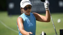 Gómez Cisterna firmó tarjetas de 77 y 73 en la competencia. Gómez Cisterna firmó tarjetas de 77 y 73 en la competencia.