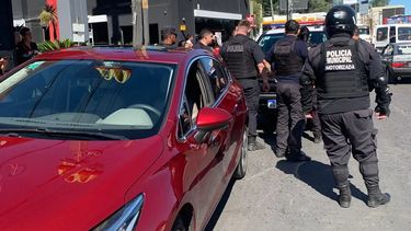 La policía interceptó al funcionario en ruta 26 y Panamericana ramal Campana. La policía interceptó al funcionario en ruta 26 y Panamericana ramal Campana.