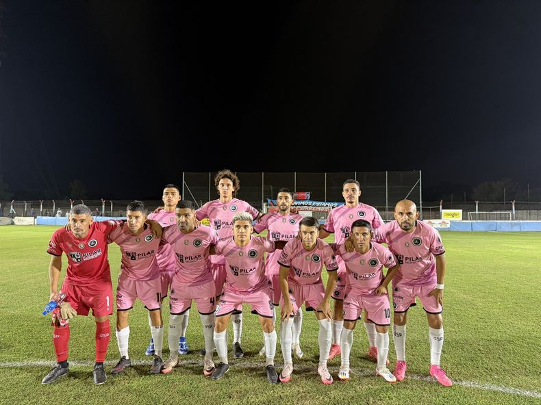 FORMACIÓN. El once titular con el que Real salió a enfrentar a Brown.