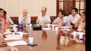 REUNIÓN. Ducoté explicó a los concejales los lineamientos generales del proyecto..