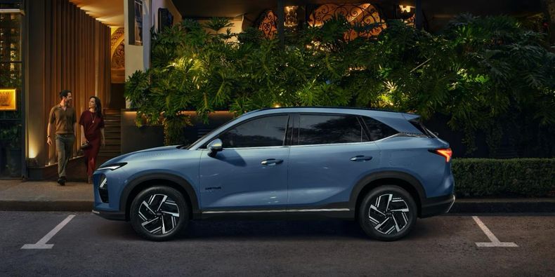 ENCHUFABLE. La nueva Captiva PHEV, el híbrido de Chevrolet, se presenta en Tolosa.
