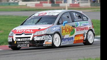 A REMONTAR. El campeón larga hoy en el 8º puesto de la 3ª serie..
