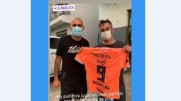 El Pájaro y un picadito con Achával