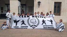 Taekwondo. Hoy nos tocó participar en el desfile cívico de nuestra hermosa ciudad de Pilar representando a este hermoso deporte. Solee Molina.