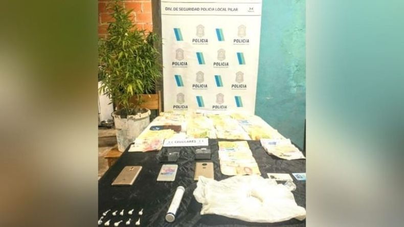 En el lugar se secuestraron 34 gramos de cocaína y 640 de marihuana. .