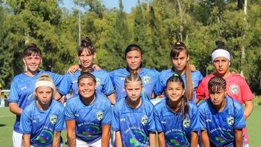 EQUIPO. El once inicial de Somra que jugó los 8vos de final de la Copa Federal en el predio AFA de Ezeiza.