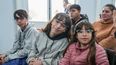 chicos de entre 6 y 12 años recibieron sus anteojos en Manuel Alberti.