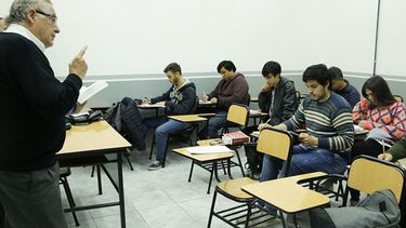 QUÉ Y CÓMO ESTUDIAR. Las actividades son abiertas. .
