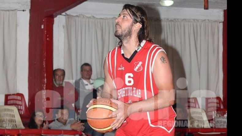 El Mocha Arias apareció con 18 puntos para encabezar el goleo rojo..