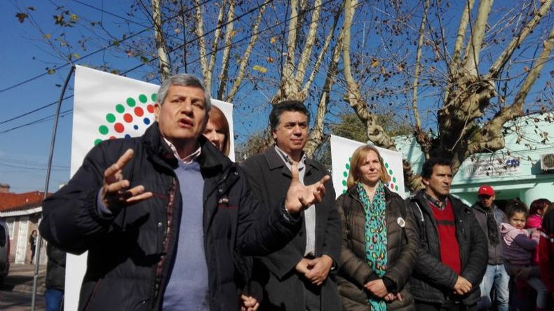De Gennaro, Troiano (semitapada), Madeira y Hahn durante la presentación del FSP..