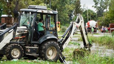 El Municipio continúa con tareas de limpieza y asistencia en la zona del Río Luján.&nbsp;