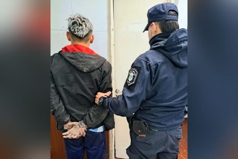 El menor de edad detenido es oriundo de San Alejo y ya contaba con un pedido de captura por robo.&nbsp;
