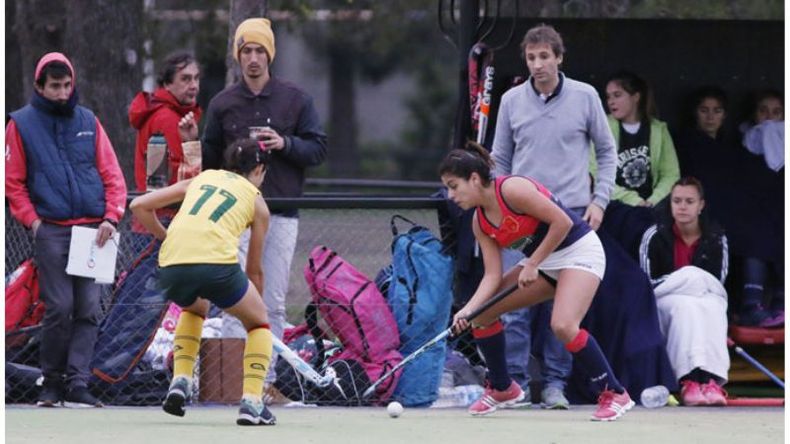(ALEJANDRO CANO). CONDENADO. Deportiva cayó 4-2 ante Quilmes HS en casa. Luchará por no descender..