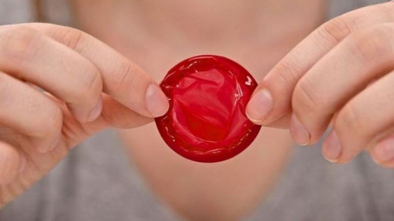 PREVENCIÓN. El no uso de preservativos es la principal causa del contagio..