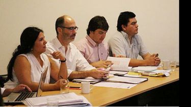 REUNIÓN. Cabrera, Martignone, Darget y Gamboa, en la comisiónde Hacienda..