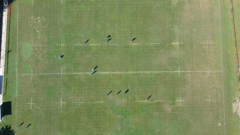 Vista aérea de la cancha de La Depor con el entrenamiento de la selección de Seven. (Foto: Los Pumas 7s).