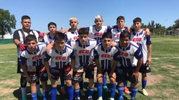 EQUIPO. La Sub 21 de Flecha Azul se mete en la discusión por el título.