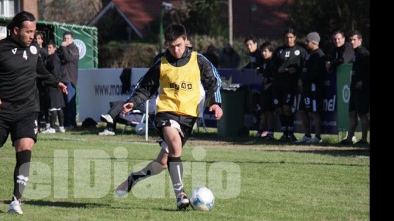 “El salto que dio Pájaro Riquelme lo motiva a uno a seguir en esto”, dijo Ortigoza..