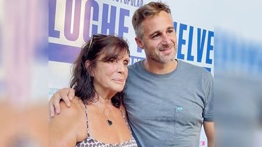 “Luche y vuelve”. Achával con la senadora Teresa García, en Avellaneda..