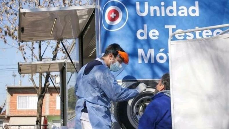 TESTEOS. Las unidades móviles de diagnóstico covid siguen recorriendo Pilar..