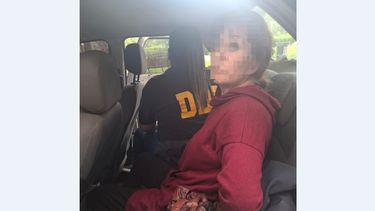 La mujer acusada de varias estafas fue detenida en Rosario por efectivos de la SubDDi Pilar.