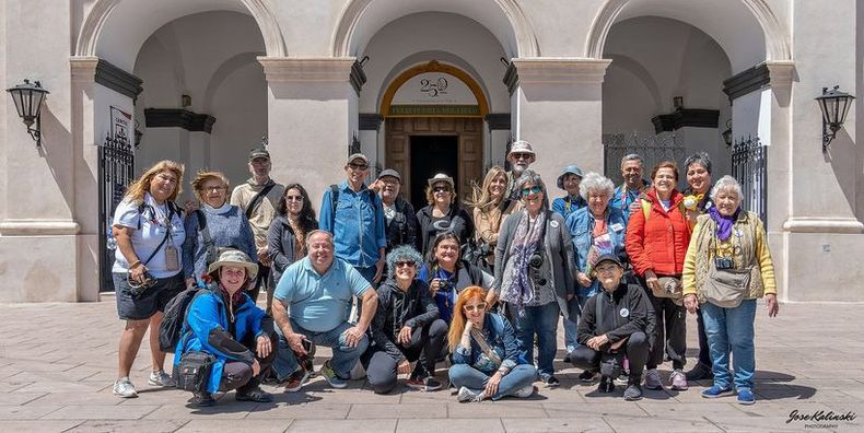 Recibimos la visita de fotógrafos de varias ciudades de la provincia de Buenos Aires. Durante una agradable jornada soleada conocieron algunos de los atractivos turísticos, históricos y religiosos de #Pilar. ¡Gracias por visitarnos y difundir nuestra ciudad! Pilar Turismo / @PilarTurismo.