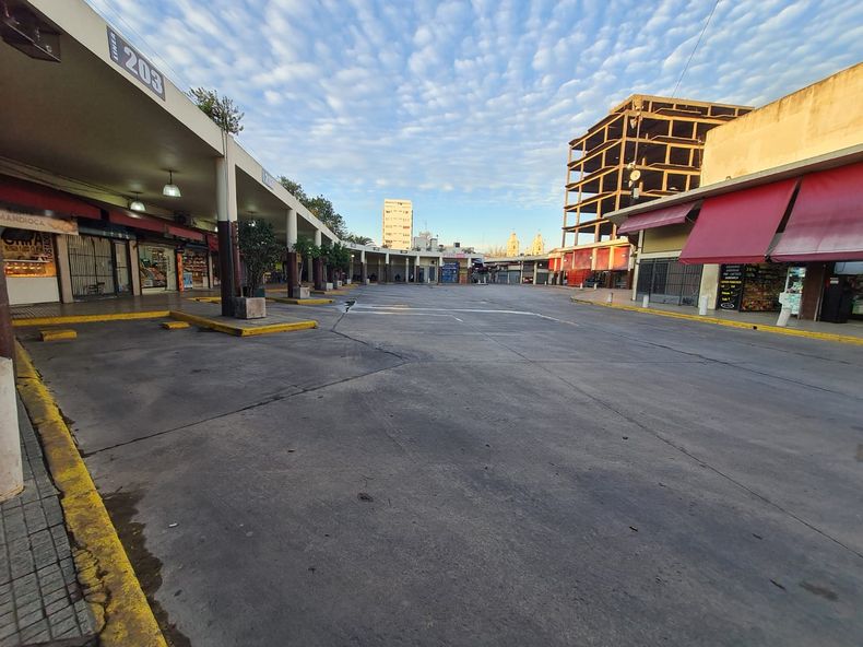 La terminal vacía, este viernes por la mañana.