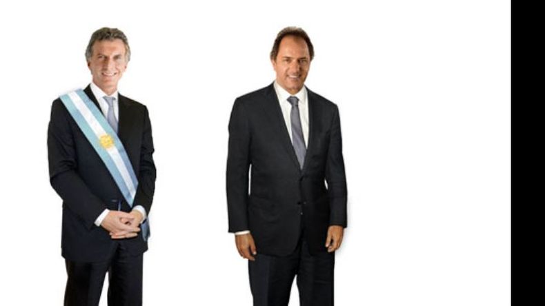 MAURICIO MACRI: Pilar 47,52% // Provincia 48,90% // Nación 51,40%. DANIEL SCIOLI: Pilar 52,48% // Provincia 51,10% // Nación 48,60%..