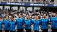 Los Pumas con la remera Azul evocando al fútbol en el Mundial 86 .