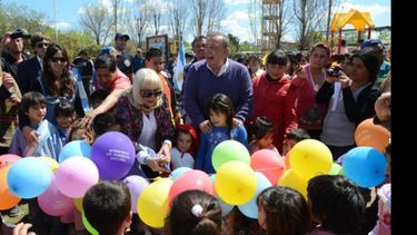 Otra plaza. En campaña, Zúccaro sigue con las inauguraciones y suma adeptos..