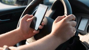 Multas por usar el celular en Panamericana