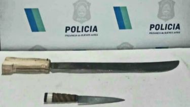 El detenido amenazaba a lo vecinos con un cuchillo y un machete.&nbsp;
