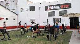 En el Club Sportivo (foto) y la Asociación Italiana el viernes se entrenó al aire libre..