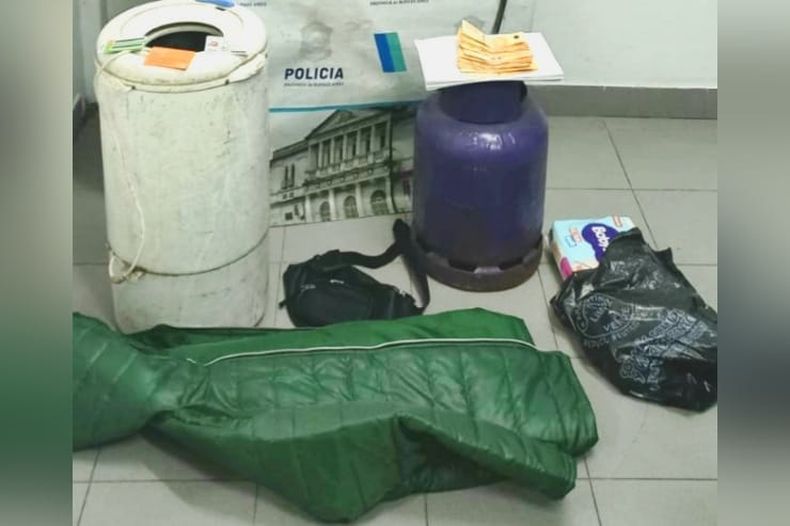 Los elementos recuperados durante el allanamiento.&nbsp;
