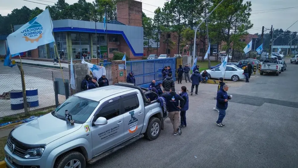 RECLAMO. Desde hace más de un mes, el Sindicato Químico viene realizando reclamos a la empresa.