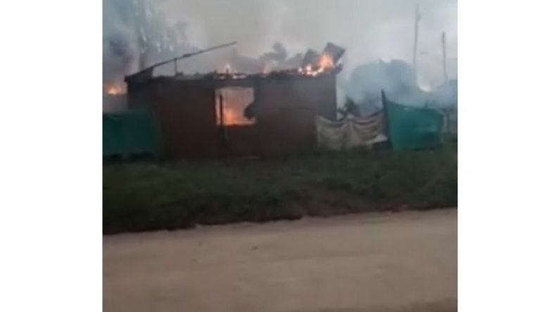 BRUTAL. El incendio fue registrado en video..