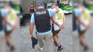 El acusado fue detenido esta tarde por la policía de Pilar.
